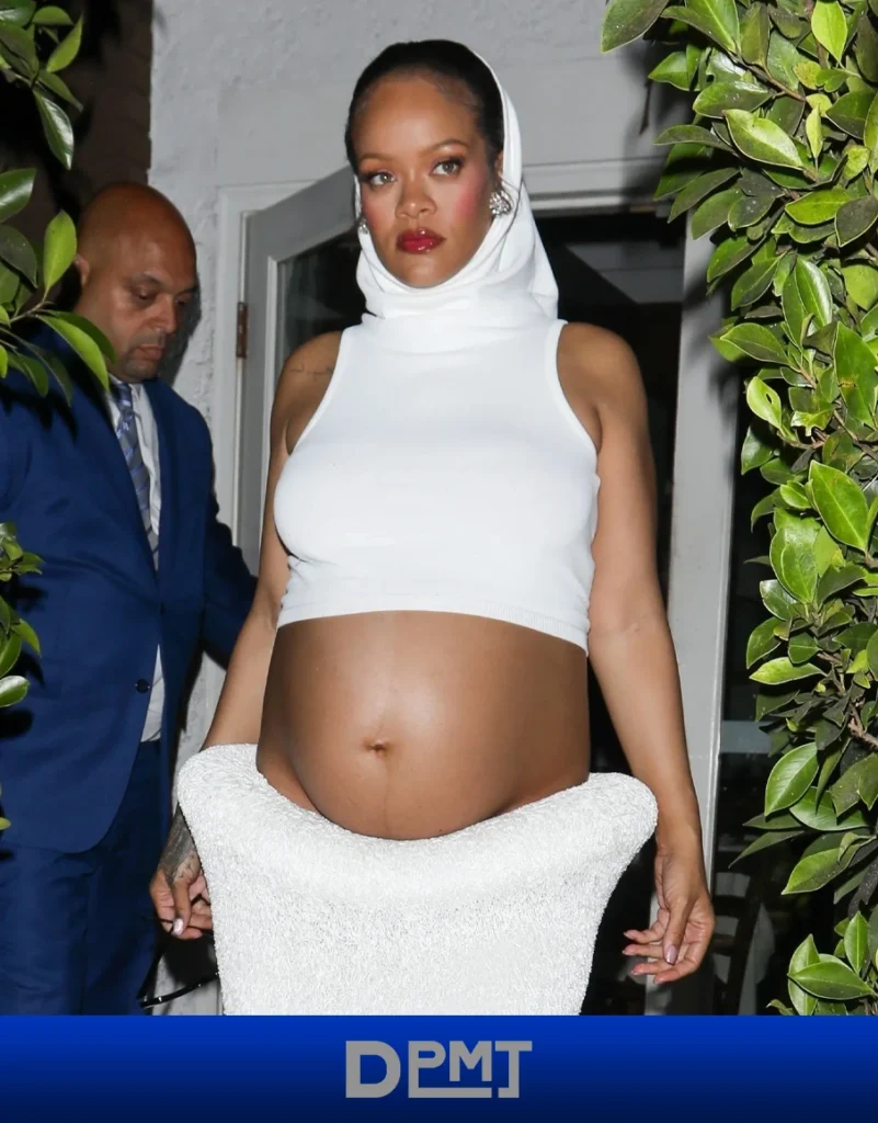 Rihanna Height
